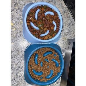 Slow Feeder Dog Bowls 2PCS Anti-Choking Puzzle Dog Food Bowls